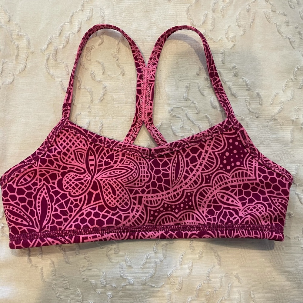 Ivivva sports bra, lightly used!